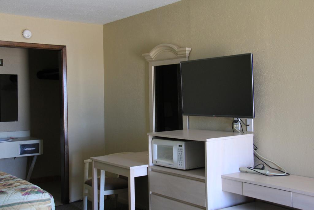 Motel Lodge Usa Motel Guymon